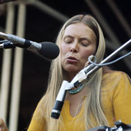 Joni Mitchell - Hippie Folk Goddess