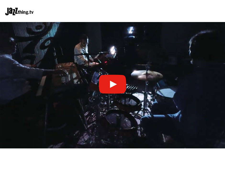 Johannes Brecht Trio - Traces Of Monday (Screenshot)