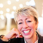 Nikki Iles