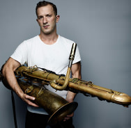 Eine Art Artist in Residence von Moers: Colin Stetson