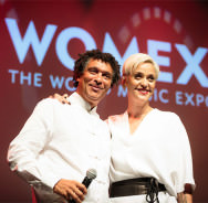 Bei der Preisverleihung auf der WOMEX: Mário Lúcio Sousa & Mariza